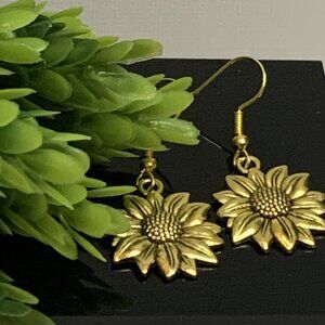Sunflower Earring, Flower Earring, Boho Earring, Flower Jewelry, Gift, Nature